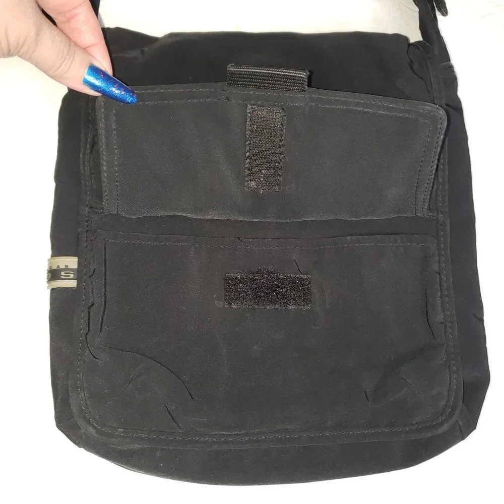 Vintage FOSSIL Nylon Crossbody Travel Bag Purse Tote Black with Adjustable Strap